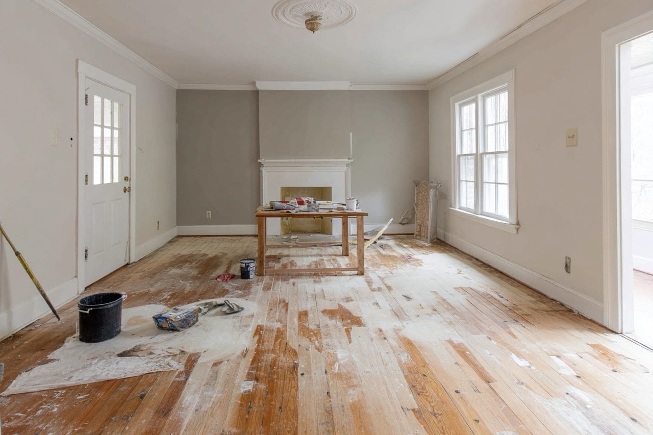 hoarder property nashville tennessee cleaning renovation