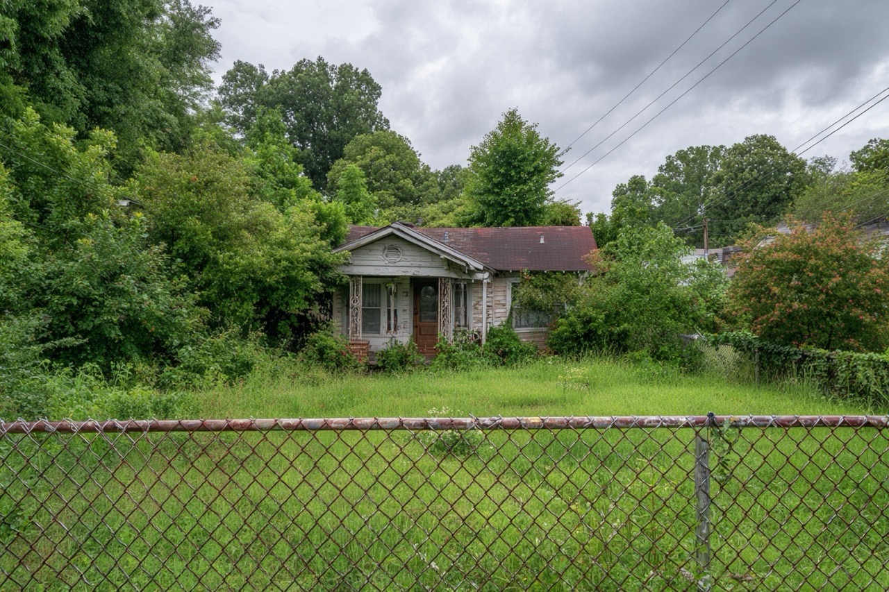 Squatters rights Nashville TN vacant property protection